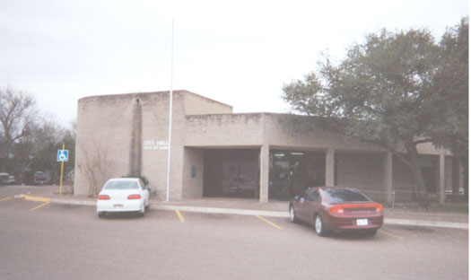 The Elsa city hall building.